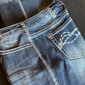 Cowgirl Tuff “whip it good” bootleg